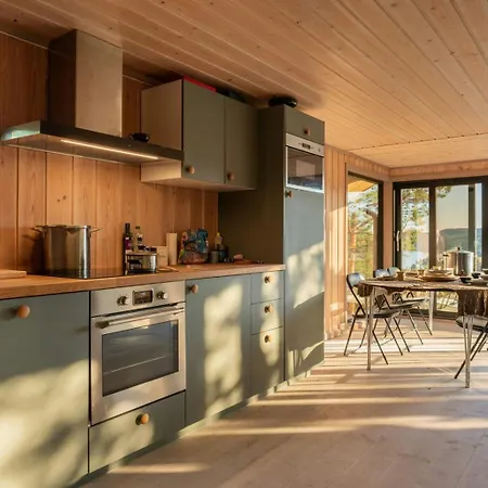 Live In Treetops With Fjord View Prázdninový dům