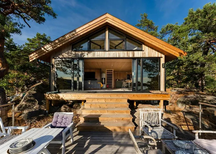 Hébergement de vacances Live In Treetops With Fjord View