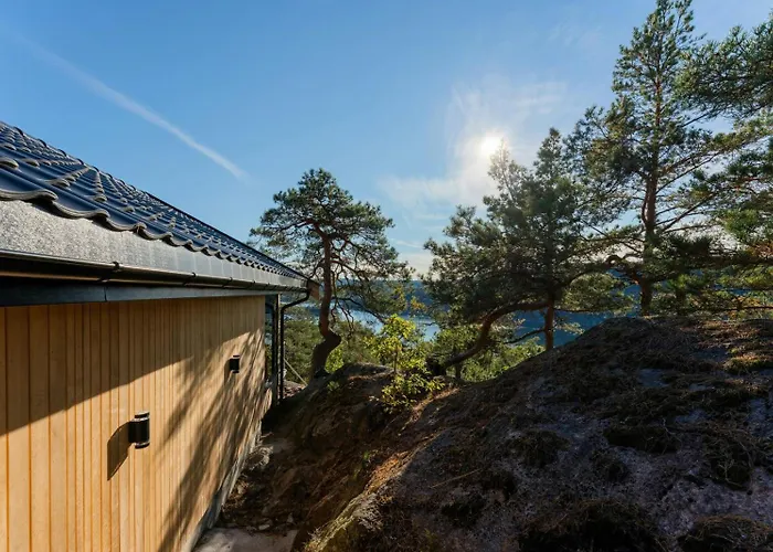 Live In Treetops With Fjord View Hébergement de vacances